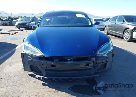 2018 Tesla Model S 100D/75D/P100D из США, поврежденный, VIN 5YJSA1E21JF258648